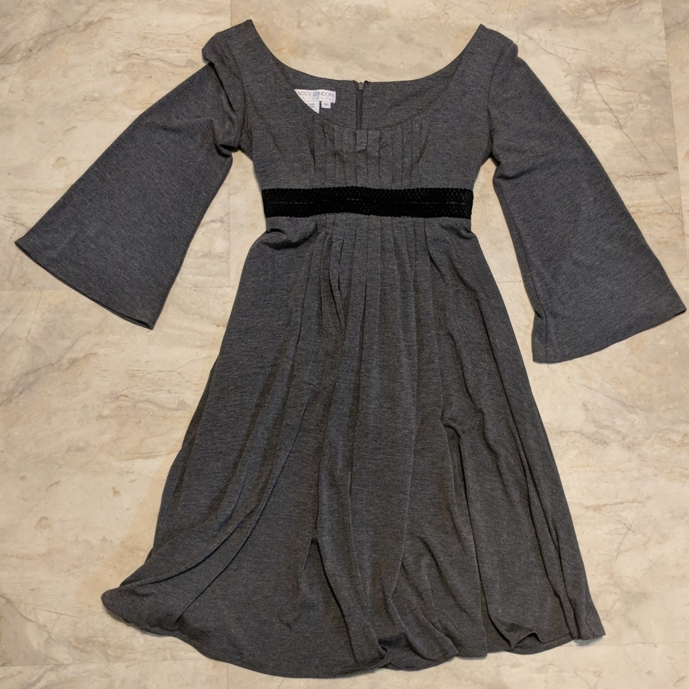 Maggy London Petites Gray Pleated Dress 2P